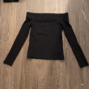 Black Aritzia long sleeve